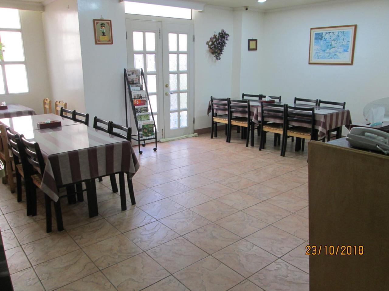 Huangjia Motel Tainan Exterior foto